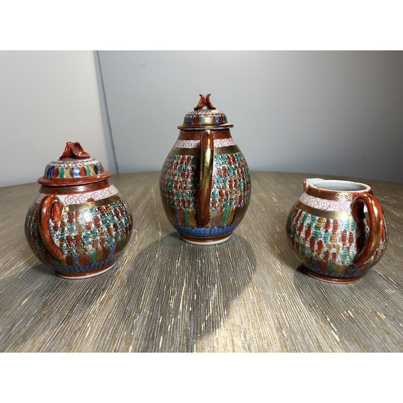 Antique Thousand Faces Kutani Hand-Painted Japanese Teapot, Sugar & Creamer Set - Picture 5 of 12